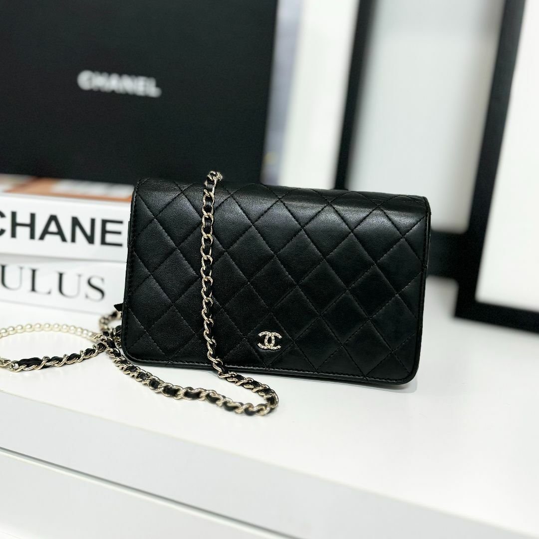 CHANEL シャネル ラムスキン マトラッセ チェーンウォレット ブラックceo