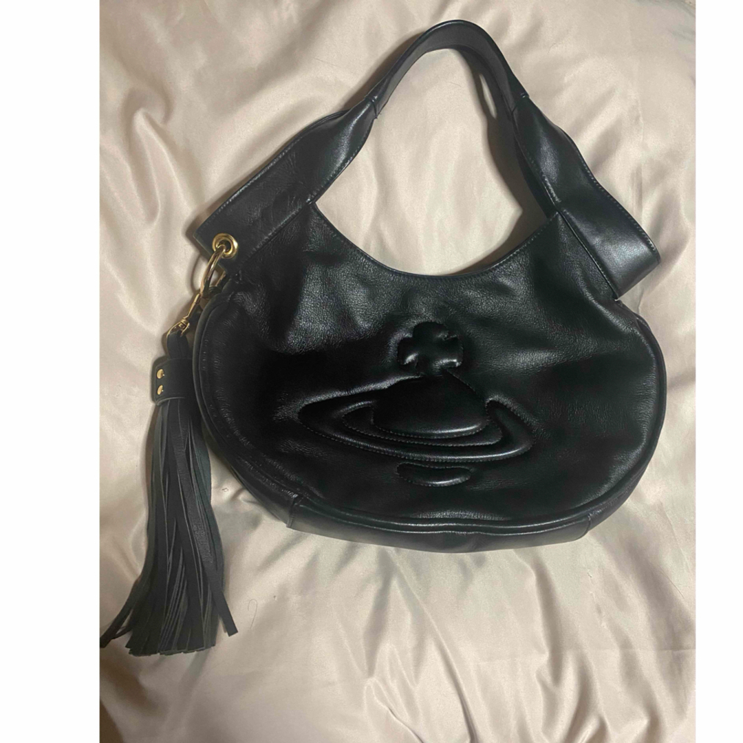 黒ブラック美品 ヴィヴィアンウエストウッド ショルダーバッグ 黒 黒ブラック美品 ヴィヴィアンウエストウッド ショルダーバッグ 黒