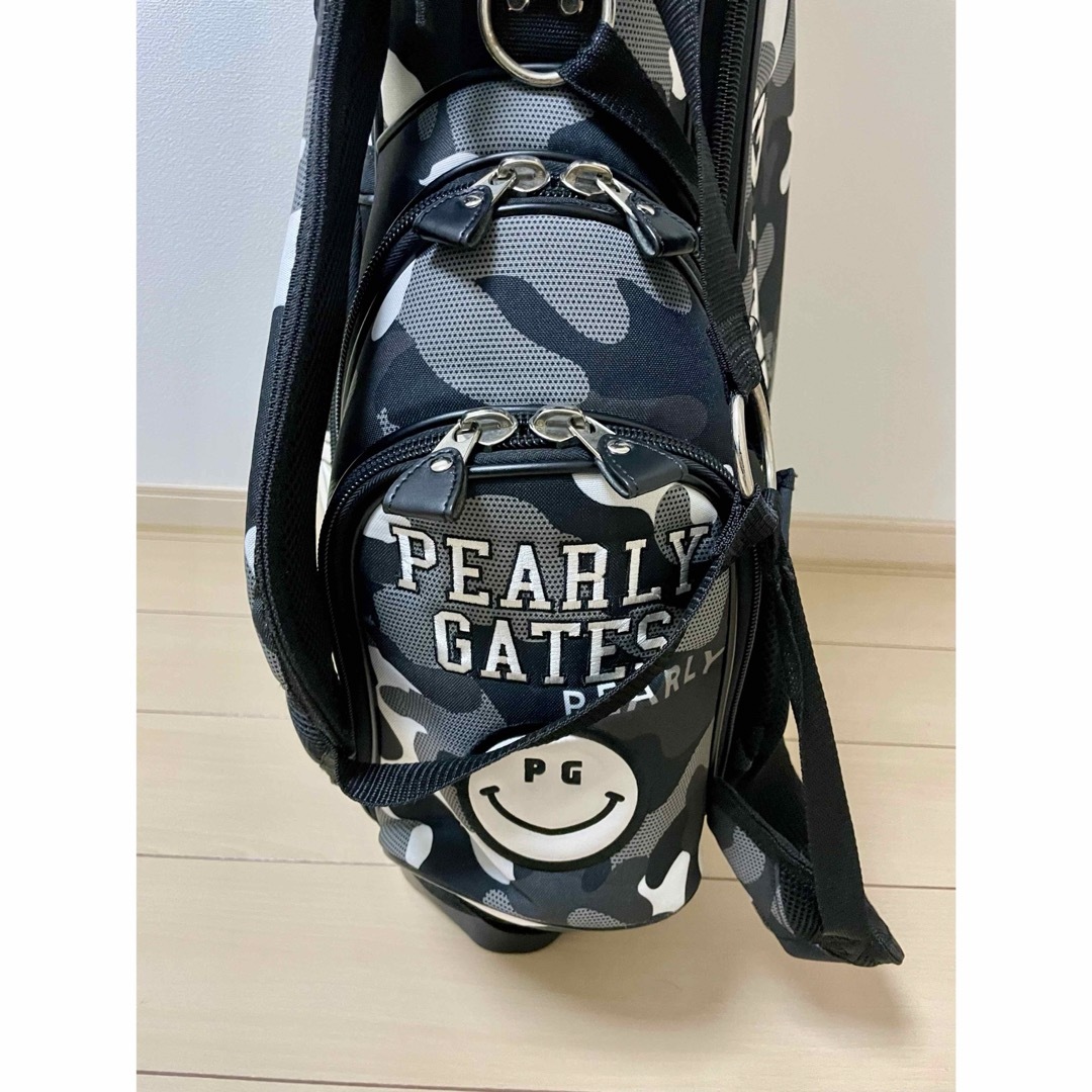 PEARLY GATES(パーリーゲイツ)のパーリーゲイツ キャディバッグ　スタンドバッグ ブラックカモ　 スポーツ/アウトドアのゴルフ(バッグ)の商品写真