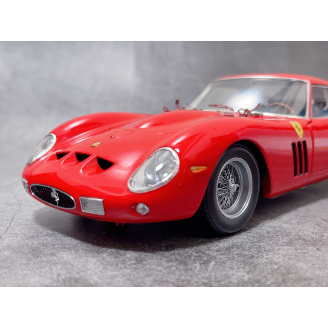 京商 1/18 FERRARI フェラーリ 250GTOハイエンドモデル レッドミニカー