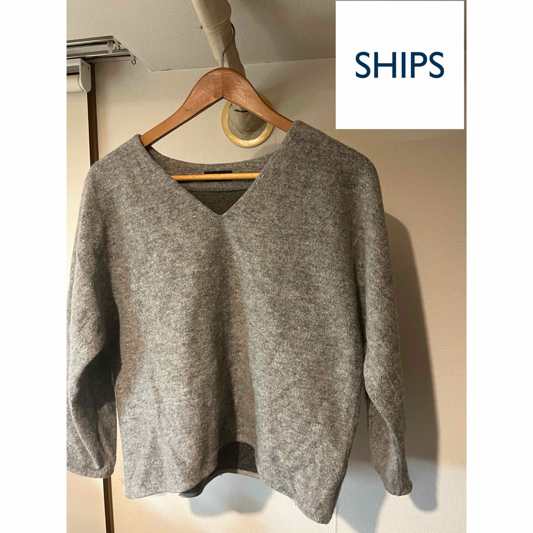 SHIPS Vネックニット 美品 グレー秋冬ファッション