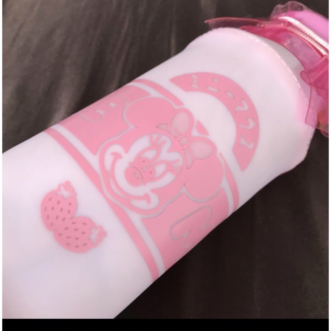 Disney(ディズニー)の牛乳瓶みたいな　ミニーちゃんペンケース　ピンク筆箱　ディズニー インテリア/住まい/日用品の文房具(ペンケース/筆箱)の商品写真