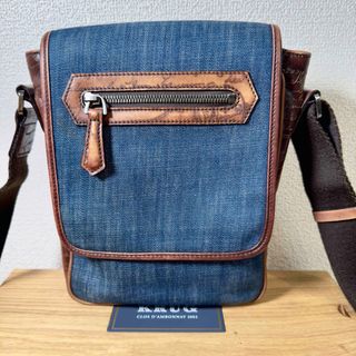 ベルルッティ(Berluti)のベルルッティ ジュールJ デニム×スクリットレザーショルダーバッグ(ショルダーバッグ)