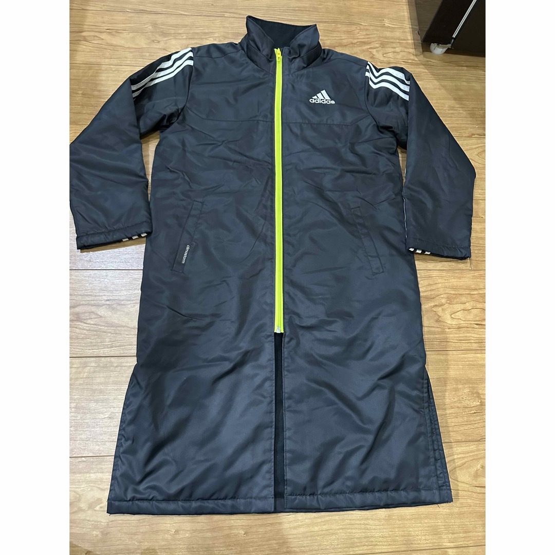 adidas(アディダス)のアディダス　ベンチコート　キッズ　ジュニア　140 フードなし キッズ/ベビー/マタニティのキッズ服男の子用(90cm~)(コート)の商品写真