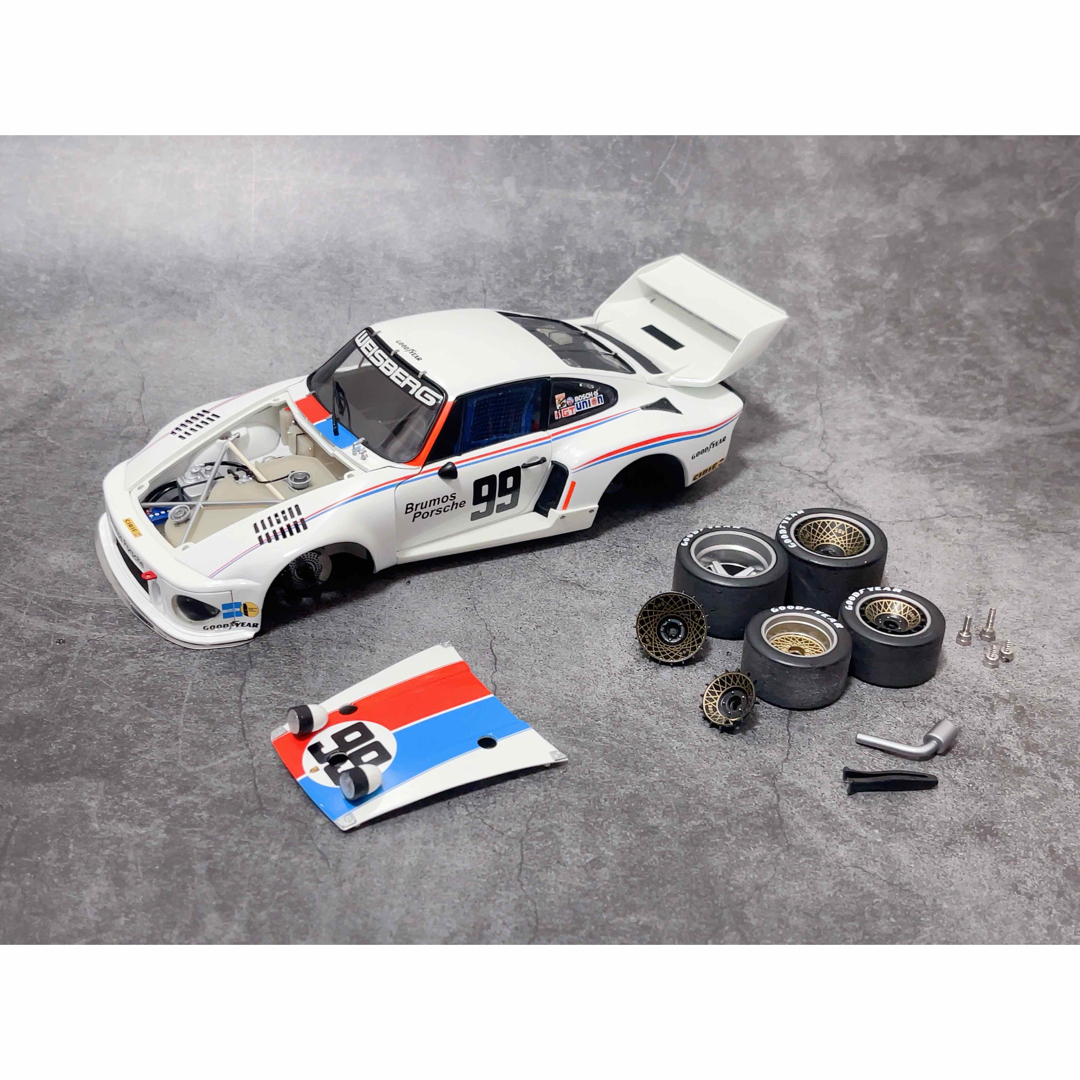 エグゾト 1/18 ポルシェ Porsche 935 Turbo ターボ #99レース名