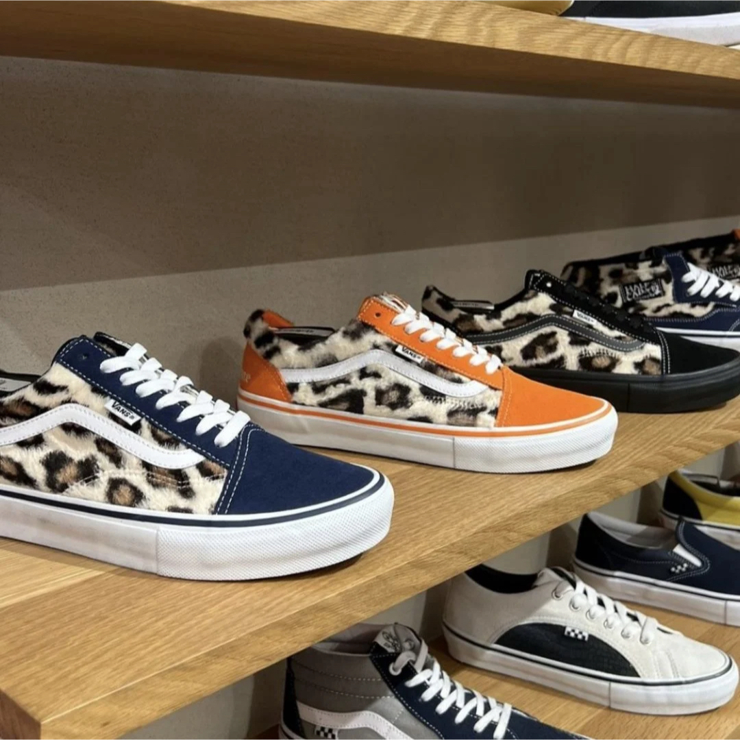 Supreme(シュプリーム)のSupreme × Vans Leopard Old Skool "Black" メンズの靴/シューズ(スニーカー)の商品写真