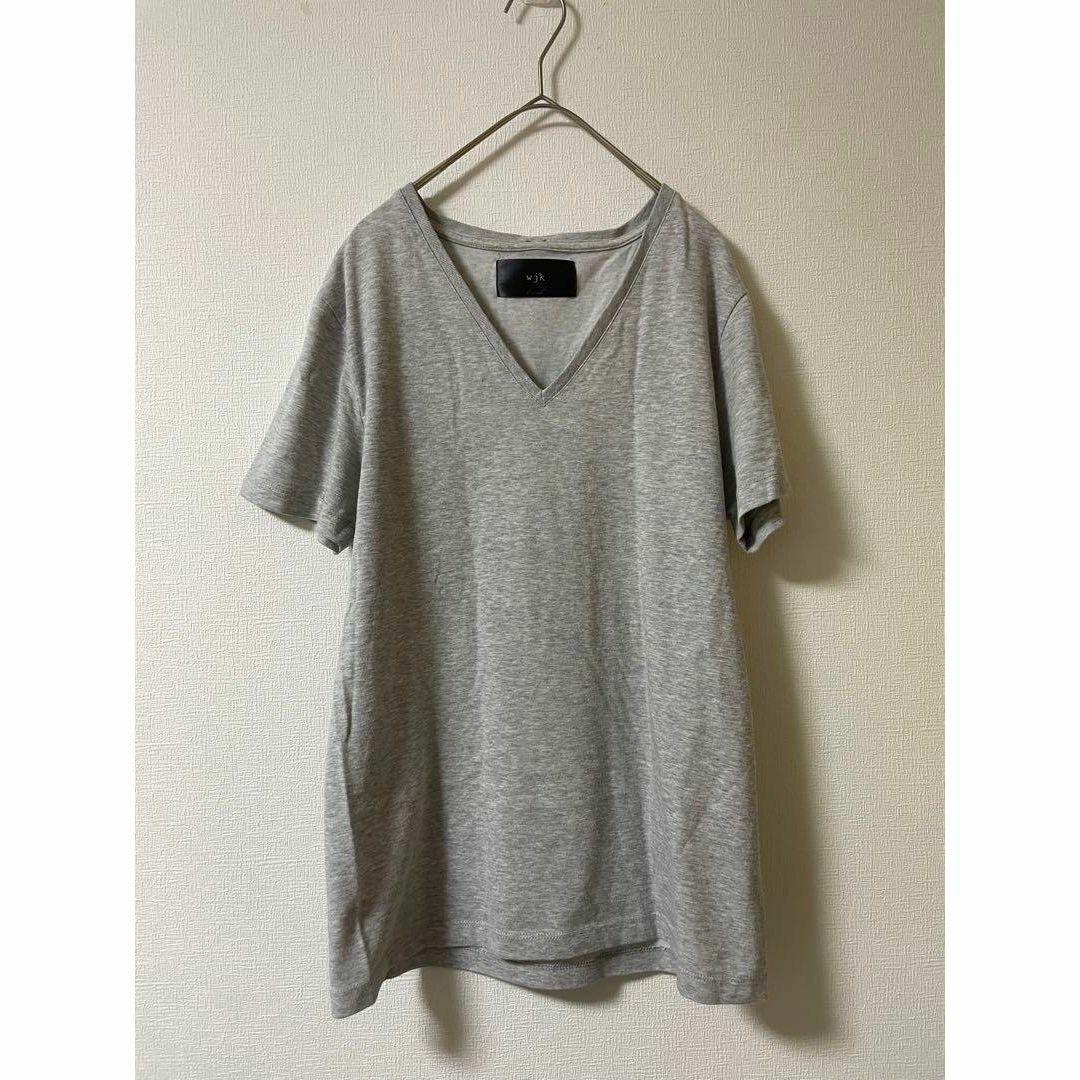wjk(ダブルジェーケー)のWJK 1 mile Vネック　Tシャツ　グレー メンズのトップス(Tシャツ/カットソー(半袖/袖なし))の商品写真