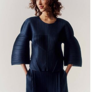 プリーツプリーズイッセイミヤケ(PLEATS PLEASE ISSEY MIYAKE)のプリーツプリーズ　七分袖シャツ(カットソー(長袖/七分))