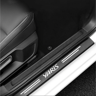 トヨタ(トヨタ)の【新品】ヤリス yaris ドアプロテクターガード　カーボンステッカー　スカッフ(車種別パーツ)