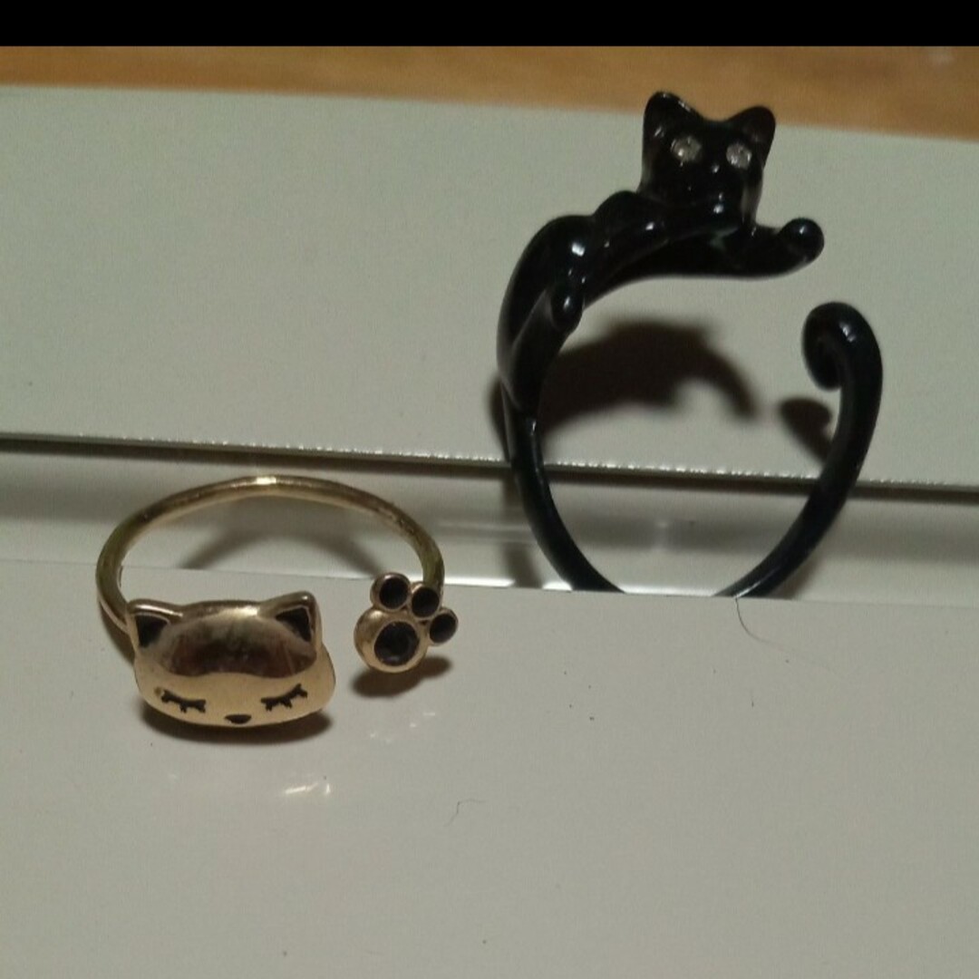 猫モチーフ　指輪2個セット　アイアンリング レディースのアクセサリー(リング(指輪))の商品写真