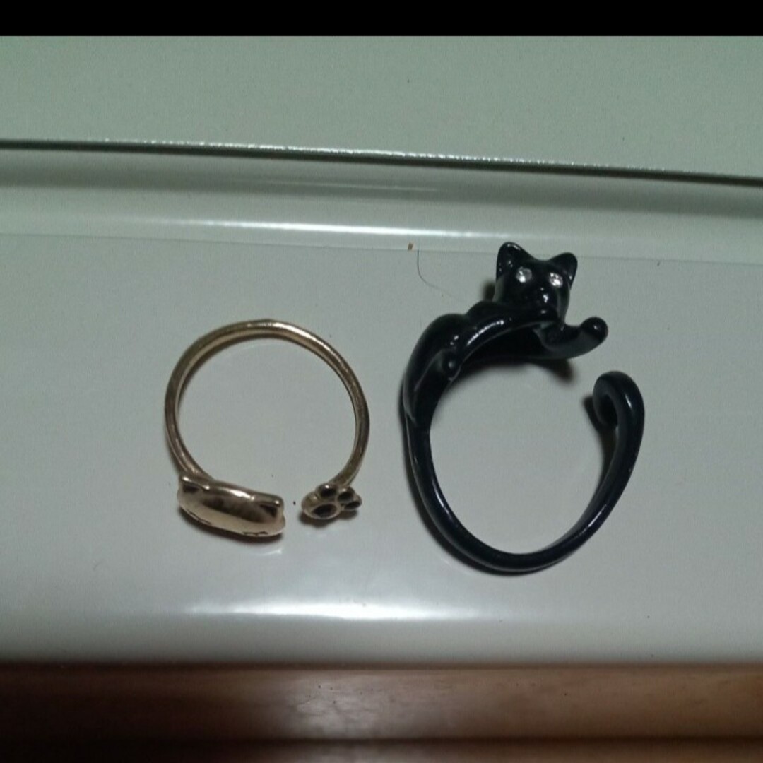 猫モチーフ　指輪2個セット　アイアンリング レディースのアクセサリー(リング(指輪))の商品写真