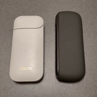 アイコス(IQOS)のアイコス本体2つ(タバコグッズ)