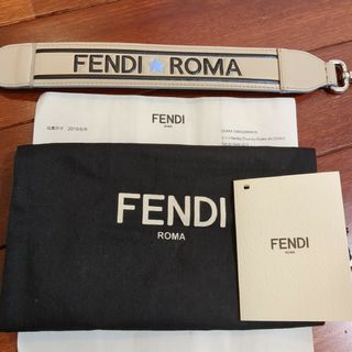 フェンディ(FENDI)のるん様専用です★FENDI　ストラップユー(ショルダーバッグ)