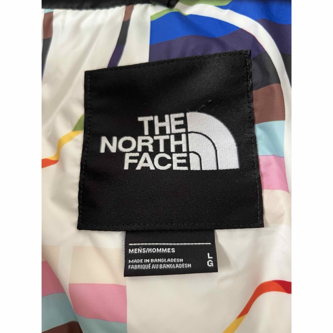 THE NORTH FACE(ザノースフェイス)のノースフェイス  プライド　ヌプシダウンジャケット US限定品　L 新品未使用品 メンズのジャケット/アウター(ダウンジャケット)の商品写真