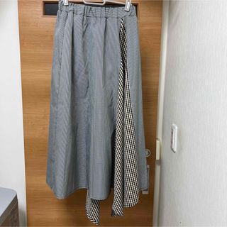 ジーナシス(JEANASIS)の完売品　ジーナシス　ロングスカート  バイカラー　チェック　可愛い！(ロングスカート)