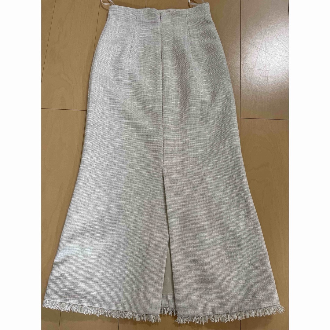 ánuans(アニュアンス)のanuans スカート 白 レディースのスカート(ロングスカート)の商品写真