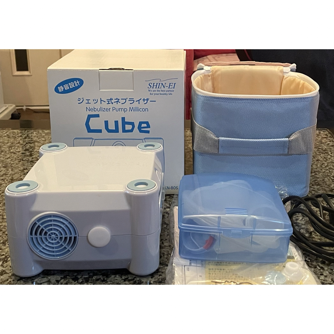 ジェット式 ネブライザー Cube スマホ/家電/カメラの美容/健康(その他)の商品写真