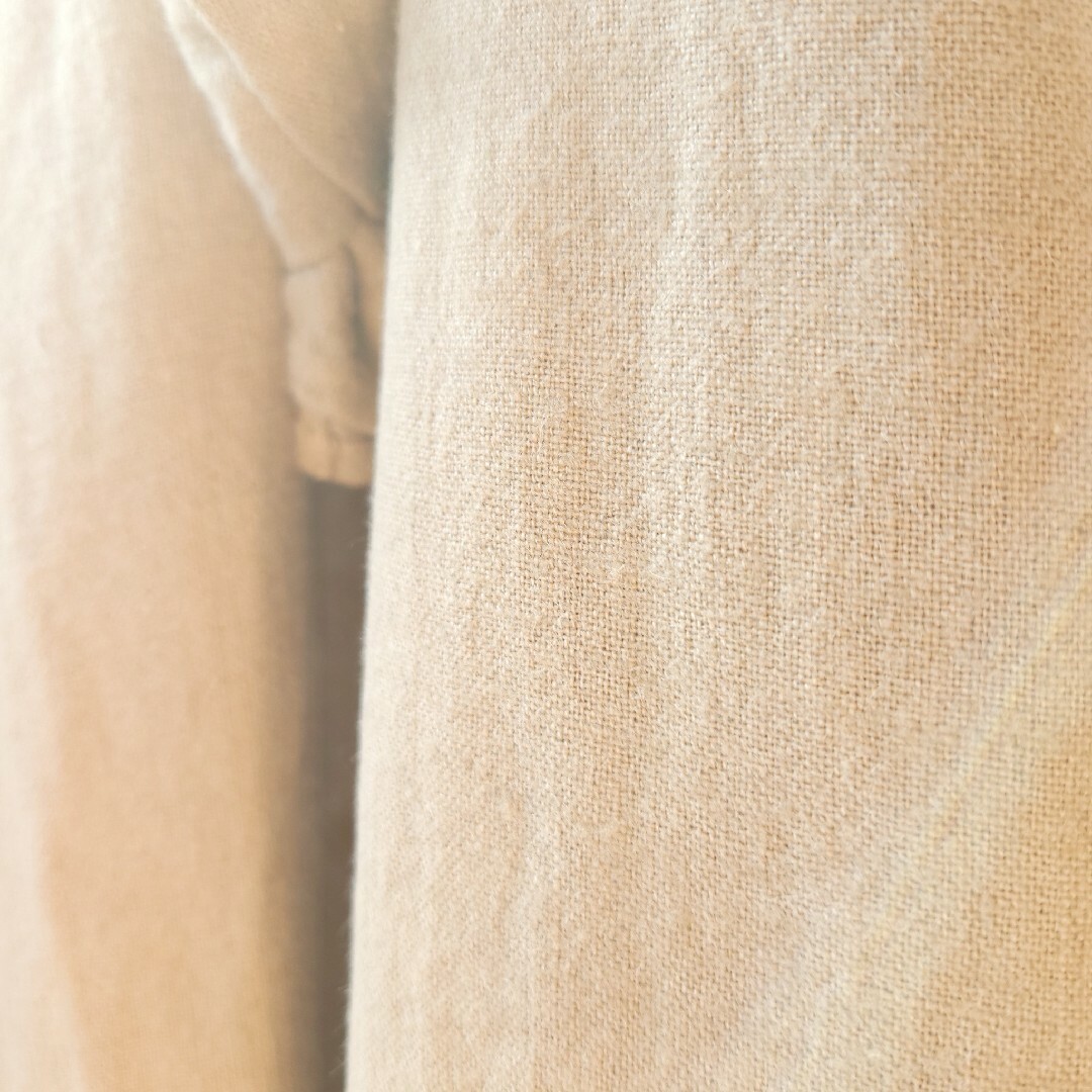 nest Robe(ネストローブ)のネストローブ　サロペット　ワイドパンツ　タック入り　リネン100%　ベージュ レディースのパンツ(サロペット/オーバーオール)の商品写真