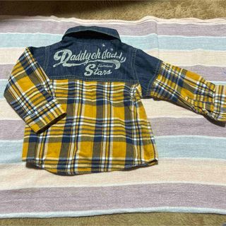 ダディオーダディー(daddy oh daddy)の美品　ダディオダディ　シャツ　サイズ80 デニム(シャツ/カットソー)