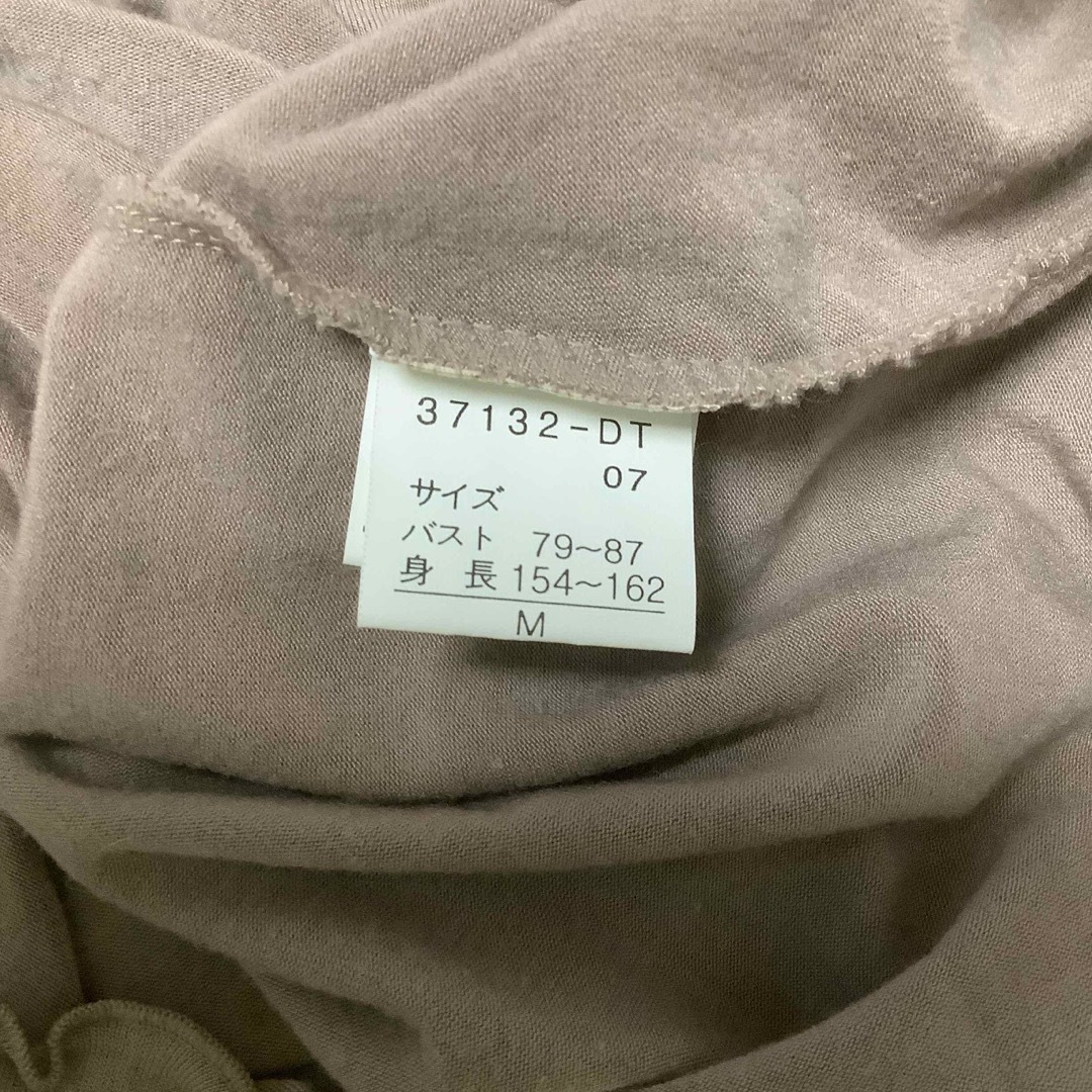 袖口 ドレープ Vネック カットソー size M レディースのトップス(カットソー(長袖/七分))の商品写真