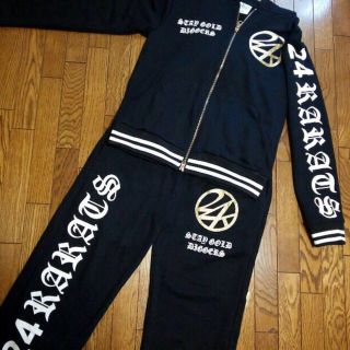 トゥエンティーフォーカラッツ(24karats)のゆい様9日まで専用 美品(´∀｀*)24karats セットアップ(ジャージ)