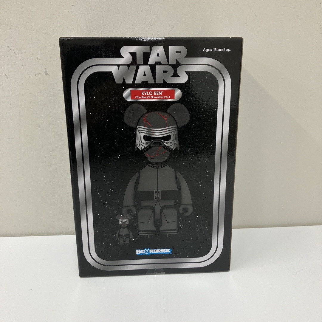 MEDICOM TOY(メディコムトイ)のBE@RBRICK KYLO REN エンタメ/ホビーのフィギュア(SF/ファンタジー/ホラー)の商品写真