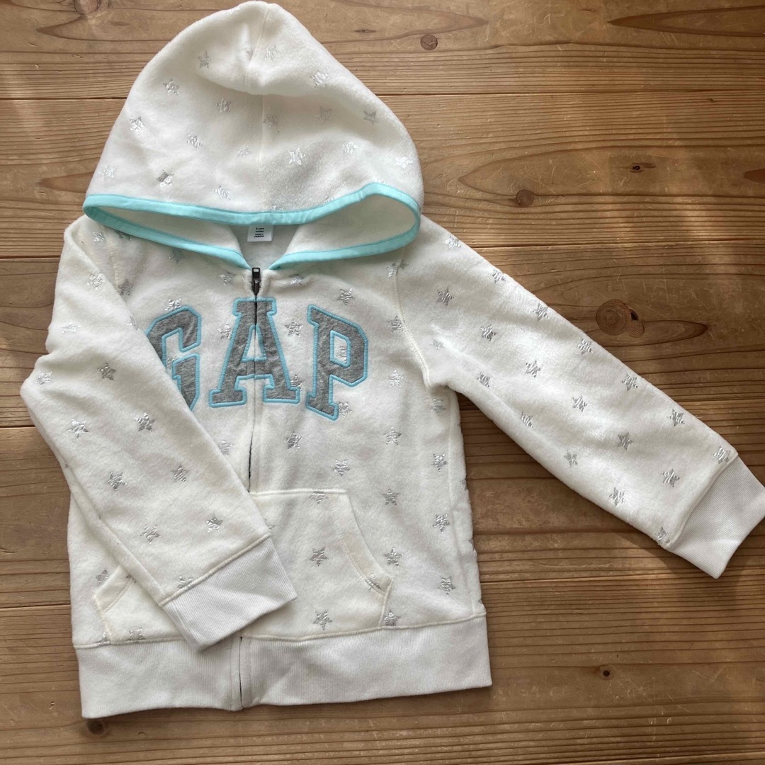 GAP(ギャップ)のGAP 上着 キッズ/ベビー/マタニティのキッズ服女の子用(90cm~)(ジャケット/上着)の商品写真