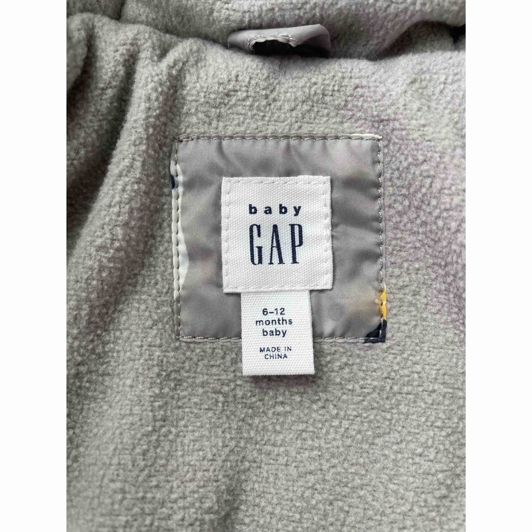 babyGAP(ベビーギャップ)のbaby GAP 70 クマさんダウン キッズ/ベビー/マタニティのベビー服(~85cm)(ジャケット/コート)の商品写真