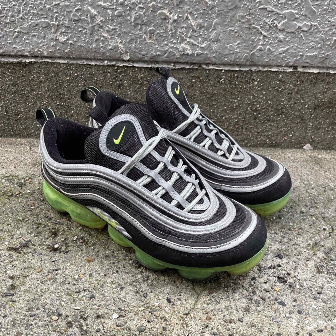 NIKE(ナイキ)の【AirMax97】ヴェイパーマックス　エアマックス97 廃盤　y2k テック メンズの靴/シューズ(スニーカー)の商品写真