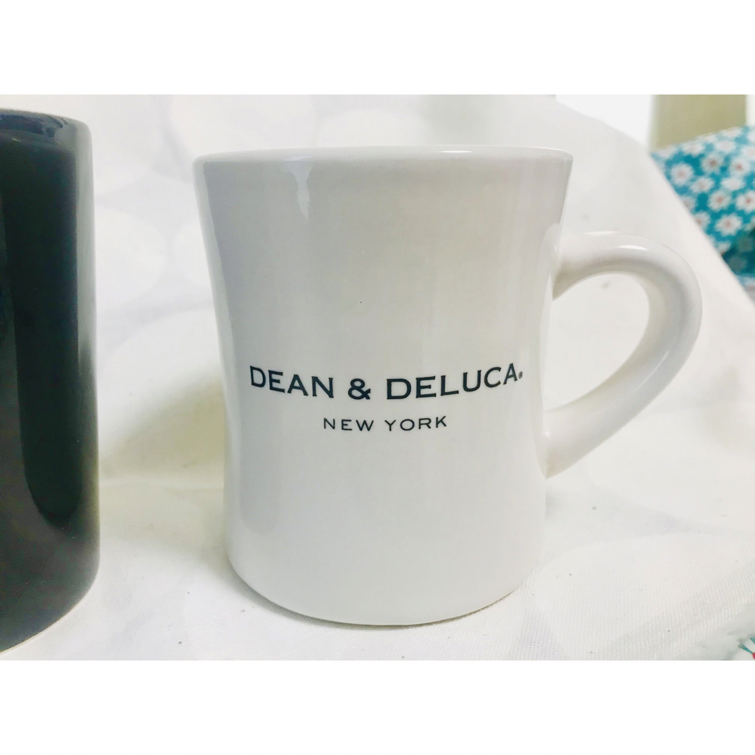 DEAN & DELUCA(ディーンアンドデルーカ)のDEAN&DELUCA  マグカップ３個セット　ディーン&デルーカ インテリア/住まい/日用品のキッチン/食器(グラス/カップ)の商品写真