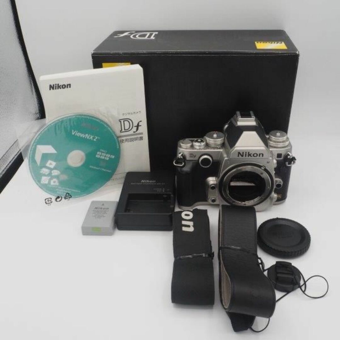 Nikon(ニコン)の■極上品■ Nikon Df シルバー DFSL スマホ/家電/カメラのカメラ(デジタル一眼)の商品写真