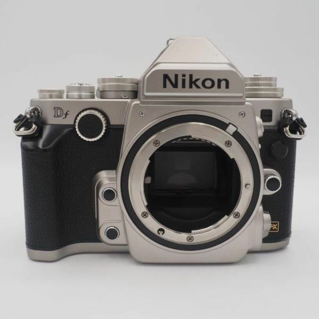 Nikon(ニコン)の■極上品■ Nikon Df シルバー DFSL スマホ/家電/カメラのカメラ(デジタル一眼)の商品写真