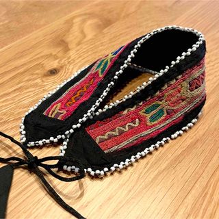 MALAIKA - アフガニスタン◎民族刺繍生地 はぎれ ハギレ