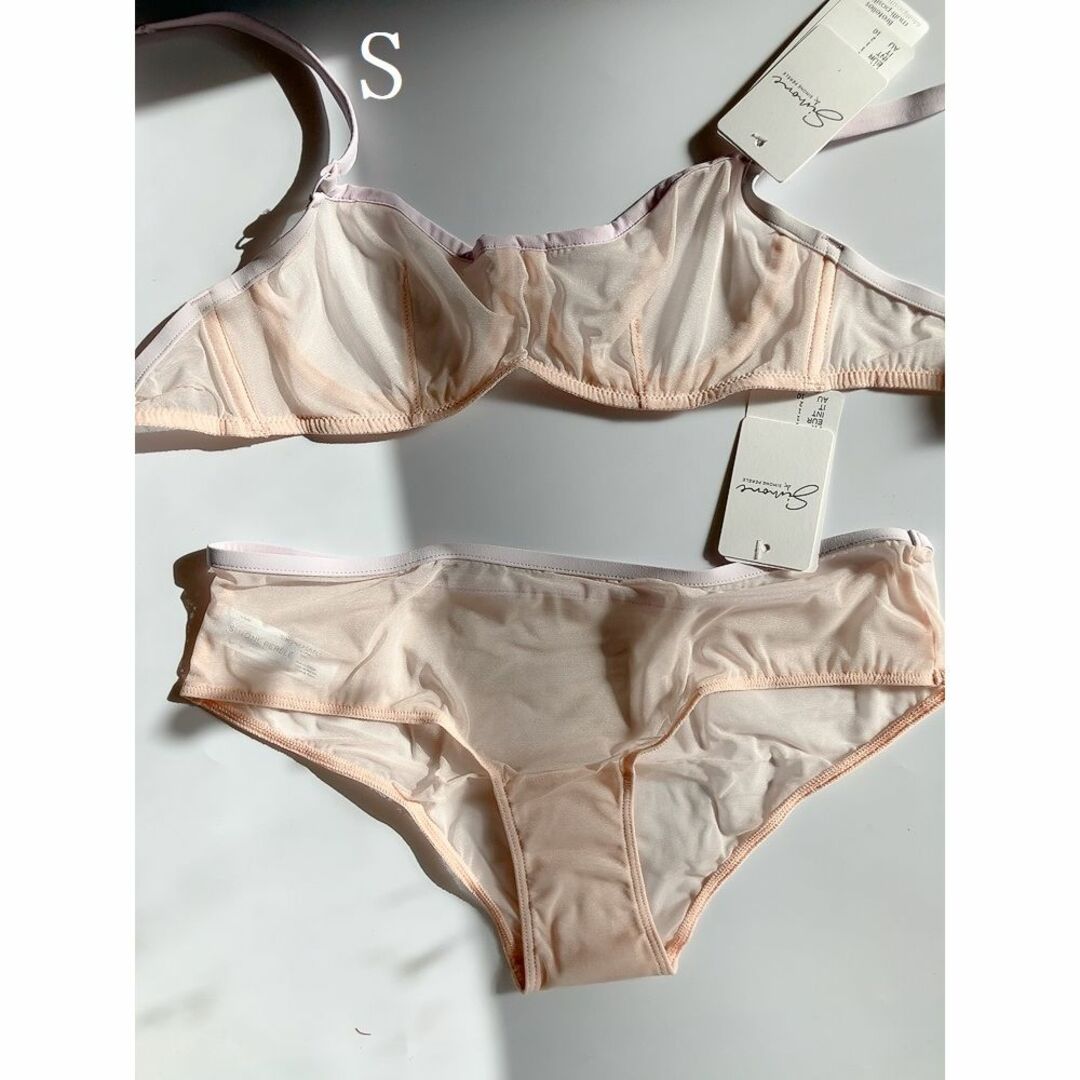 Simone Perele(シモーヌペレール)のB70+S☆Simone Perele　シモーヌ ペレール　透け感ありセット海外 レディースの下着/アンダーウェア(ブラ&ショーツセット)の商品写真