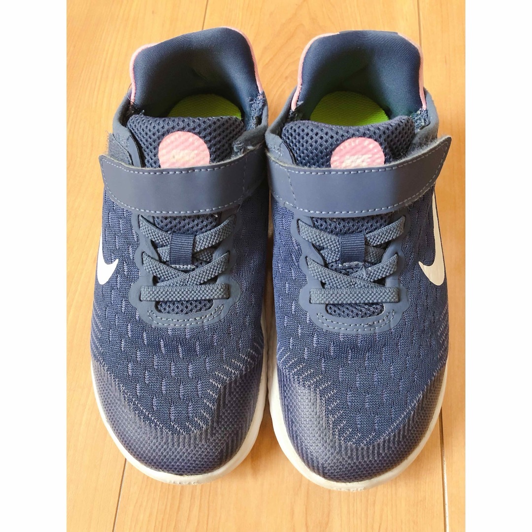 NIKE(ナイキ)の【20cm】NIKE ナイキ ランニングシューズ キッズ/ベビー/マタニティのキッズ靴/シューズ(15cm~)(スニーカー)の商品写真