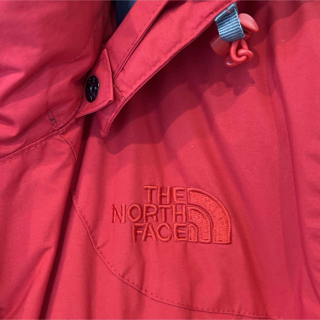 THE NORTH FACE(ザノースフェイス)のザノースフェイス　パーカー　ジャケット　ハイベント　700フィル　レッド レディースのジャケット/アウター(その他)の商品写真