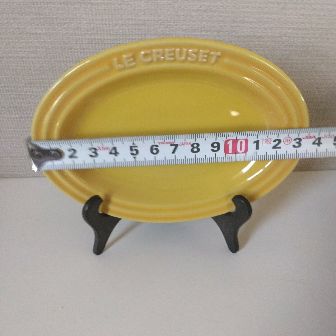 LE CREUSET(ルクルーゼ)のル・クルーゼ　オーバル　小皿 インテリア/住まい/日用品のキッチン/食器(食器)の商品写真