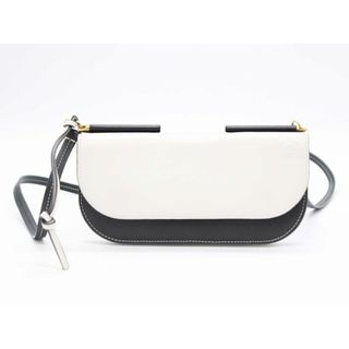 ロエベ(LOEWE)の【新入荷】◇LOEWE/ロエベ◇ゲートポシェット/261842/ショルダーウォレット/アナグラムロゴ/BAG/鞄 ホワイト×ブラック/白×黒 レディース【中古】春夏秋冬 411132(メッセンジャーバッグ)