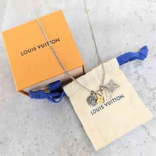 ルイヴィトン(LOUIS VUITTON)のルイヴィトン ネックレス ペンダント LV インスティンクト メタル シルバー(ネックレス)