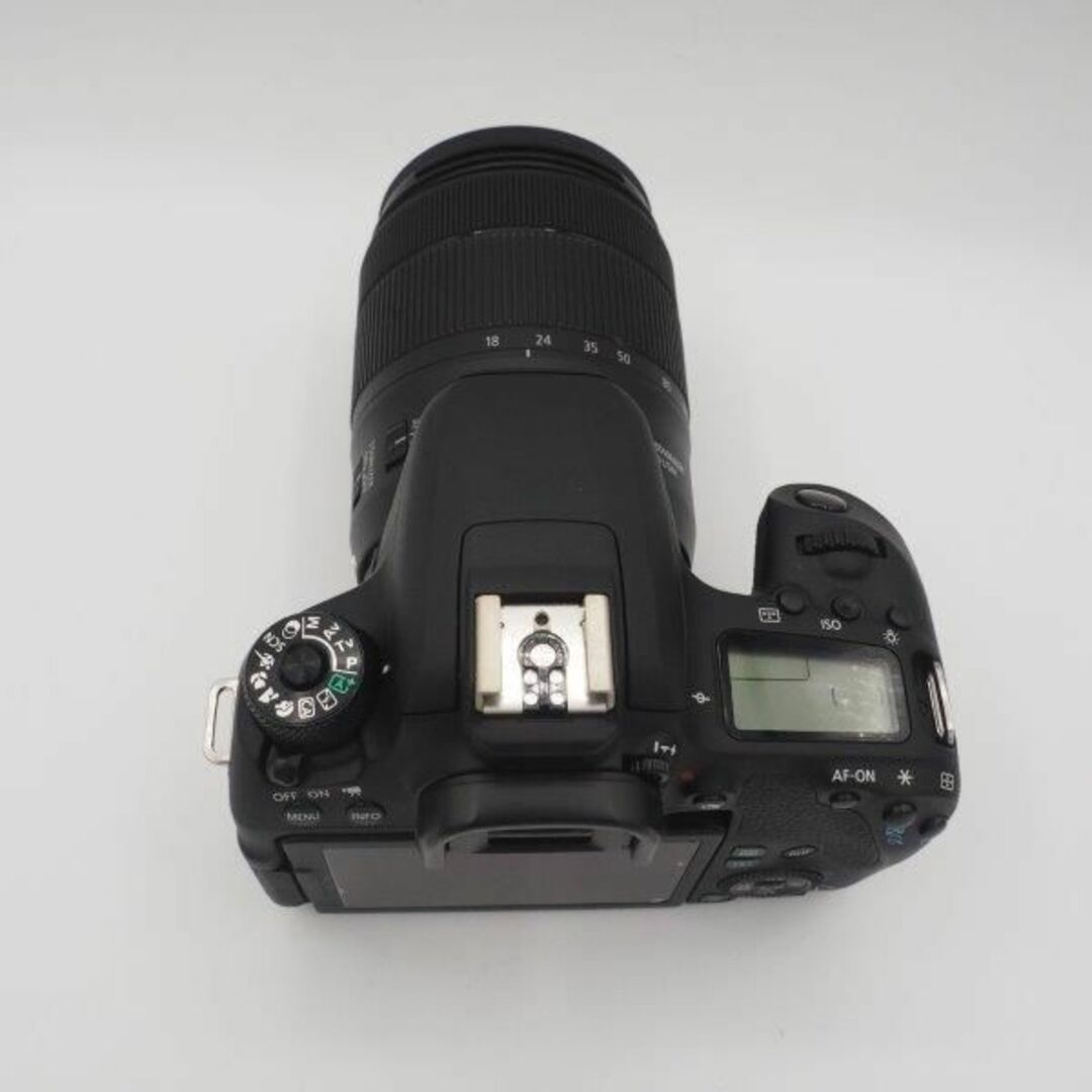 Canon(キヤノン)の新品級！！CANON EOS 9000D レンズキット EF-S18-135m スマホ/家電/カメラのカメラ(デジタル一眼)の商品写真