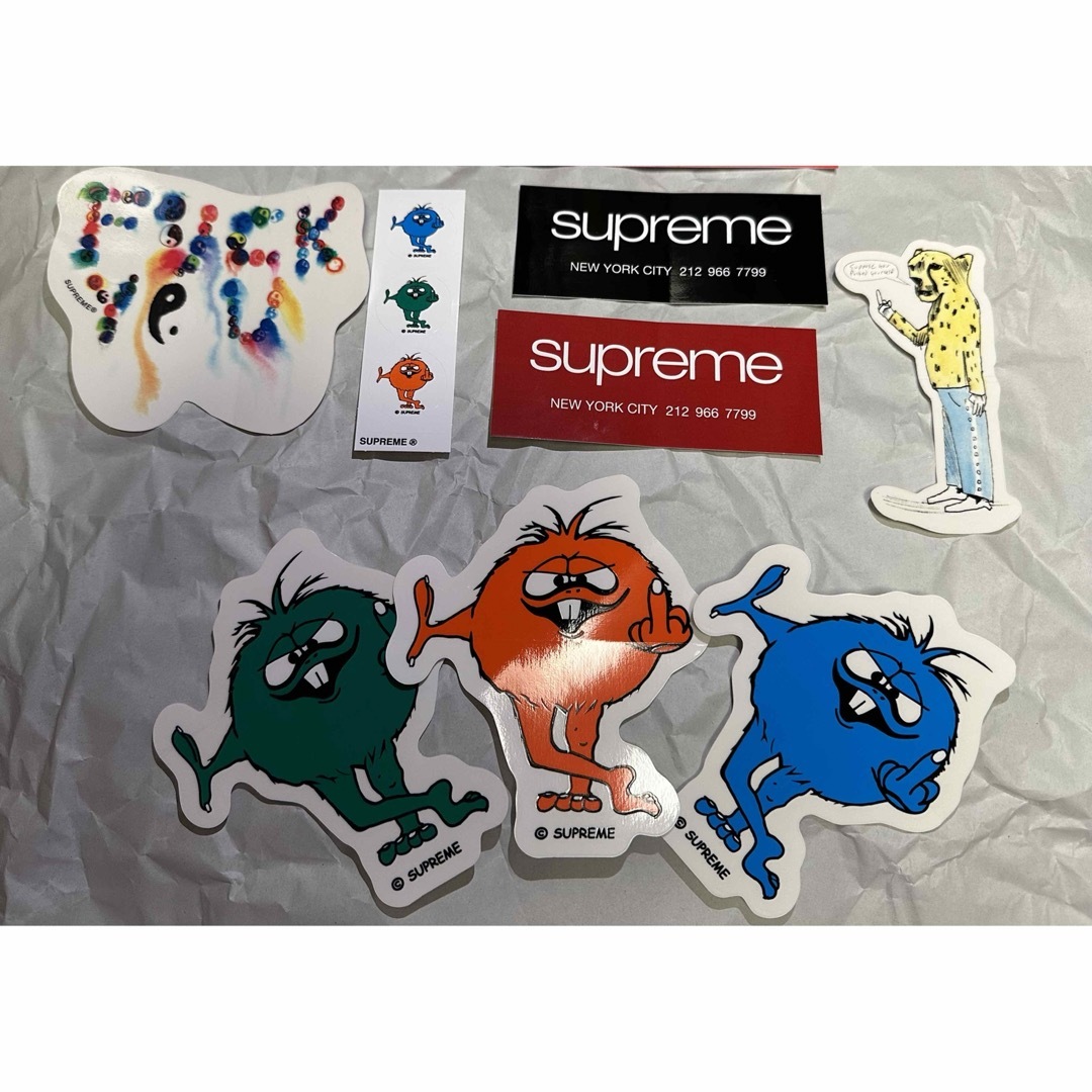 Supreme(シュプリーム)の20231216 SUPREME STICKER SET メンズのファッション小物(その他)の商品写真