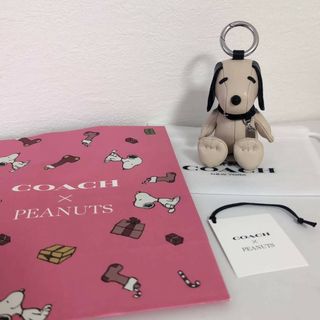 COACH スヌーピー コラボ バッグチャーム マスコット PEANUTS