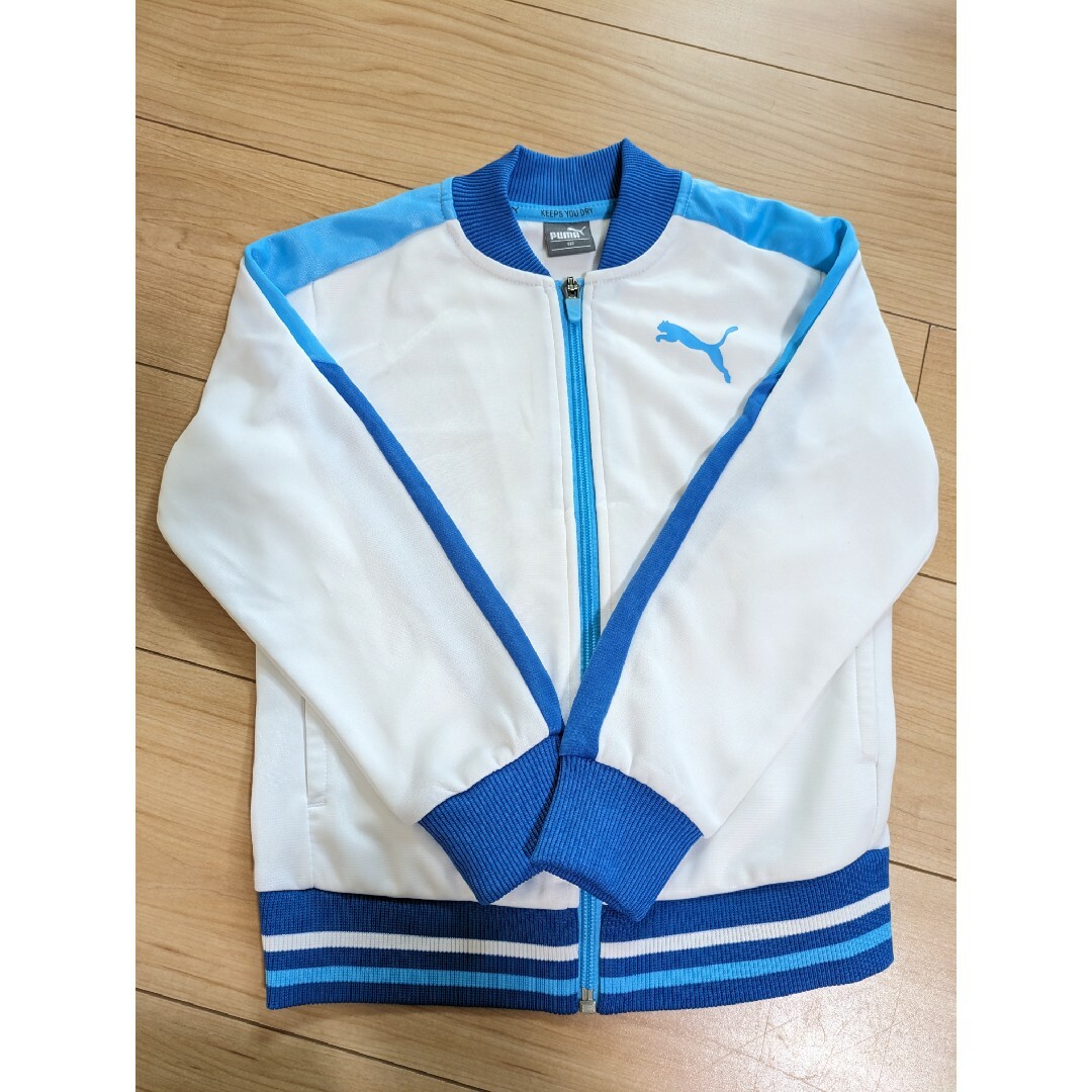 PUMA(プーマ)の未使用 美品 puma プーマ 120cm キッズ ジャージ キッズ/ベビー/マタニティのキッズ服女の子用(90cm~)(ジャケット/上着)の商品写真