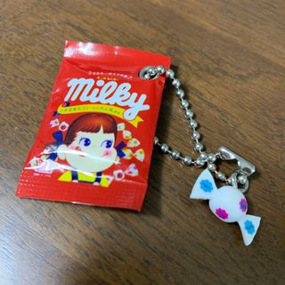 バンダイ(BANDAI)のミルキー　お菓子マスコットチャーム(キャラクターグッズ)