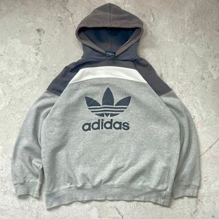 アディダス(adidas)の【80s ヴィンテージ アディダス】万国旗タグL肉厚刺繍ロゴ スウェットパーカー(パーカー)