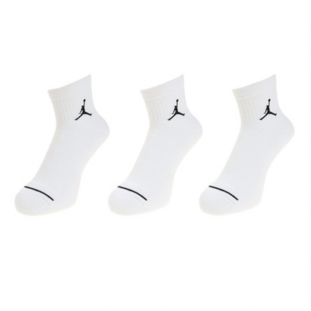 Jordan Brand（NIKE）(ジョーダン)のエアジョーダン ナイキ ソックス3足 ホワイト 21-23cm 新品 未使用 レディースのレッグウェア(ソックス)の商品写真