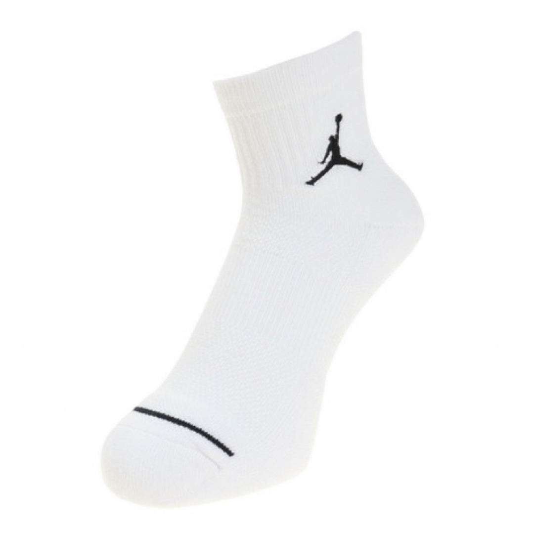 Jordan Brand（NIKE）(ジョーダン)のエアジョーダン ナイキ ソックス3足 ホワイト 21-23cm 新品 未使用 レディースのレッグウェア(ソックス)の商品写真