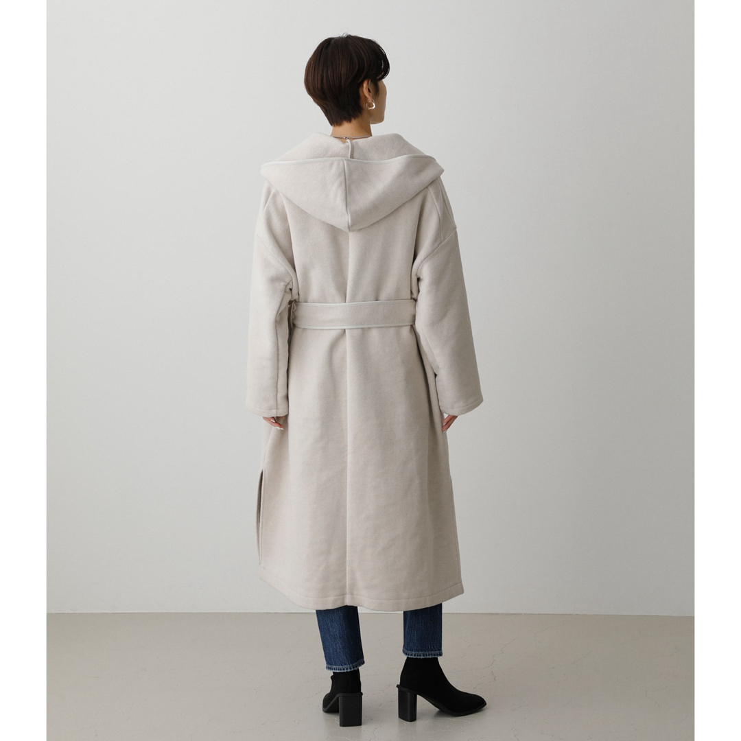 AZUL by moussy(アズールバイマウジー)の 新品タグ付き！ AZUL BY MOUSSY HOODIE GOWN COAT レディースのジャケット/アウター(ガウンコート)の商品写真