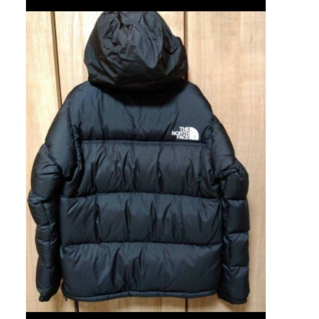 THE NORTH FACE(ザノースフェイス)の冬物ノースフェイスヌプシフーディダウンジャケット メンズのジャケット/アウター(ダウンジャケット)の商品写真