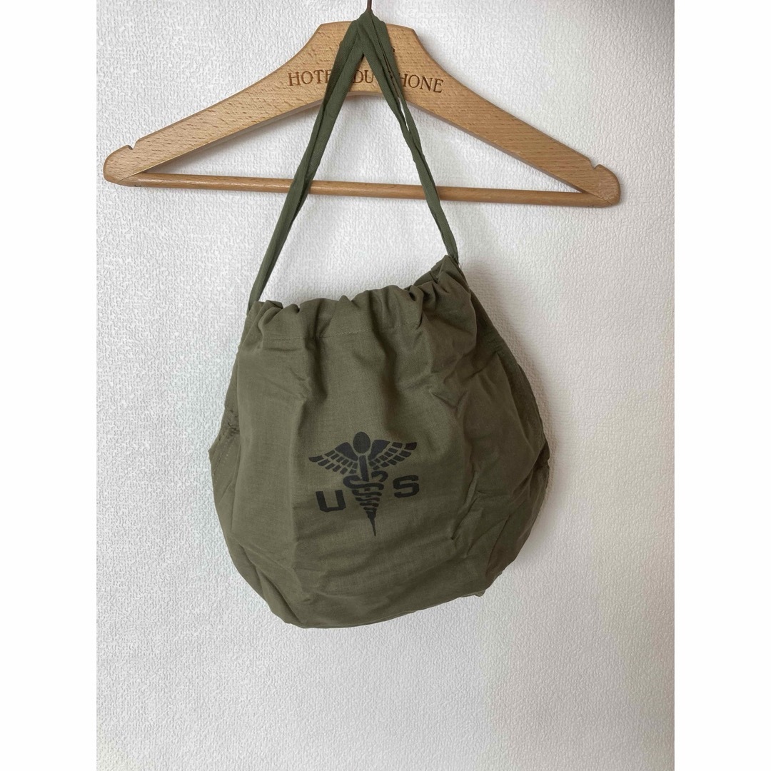 MILITARY(ミリタリー)の【デッドストック】US Armyパーソナルバッグ ラージ 米軍　エフェクトバック メンズのバッグ(エコバッグ)の商品写真